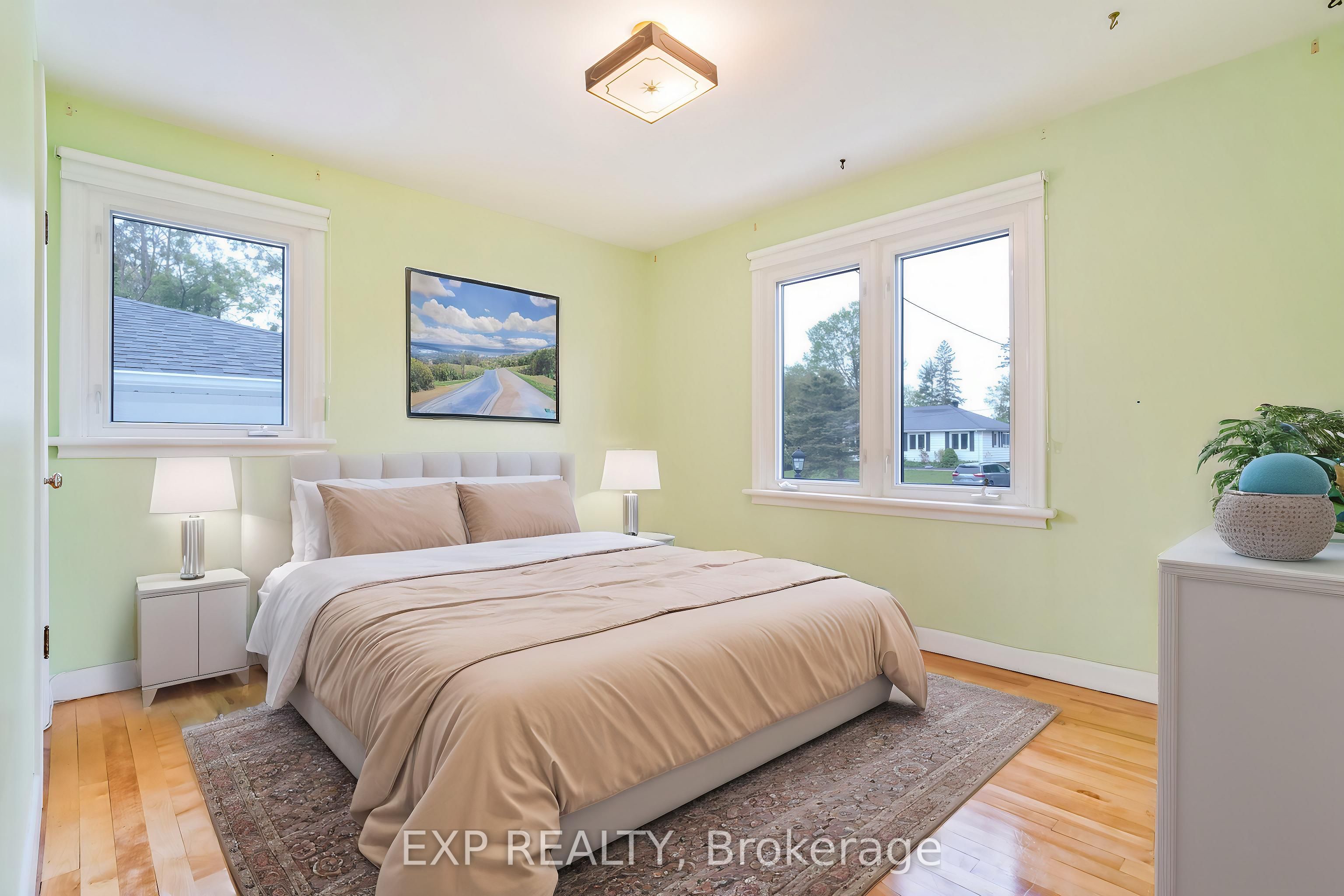 18 Brookdale Avenue