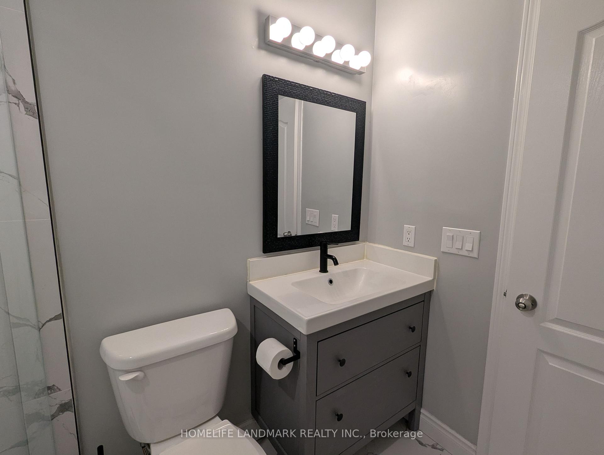 3 Bedrooms Condo at 86 Tania,  Vaughan For sale