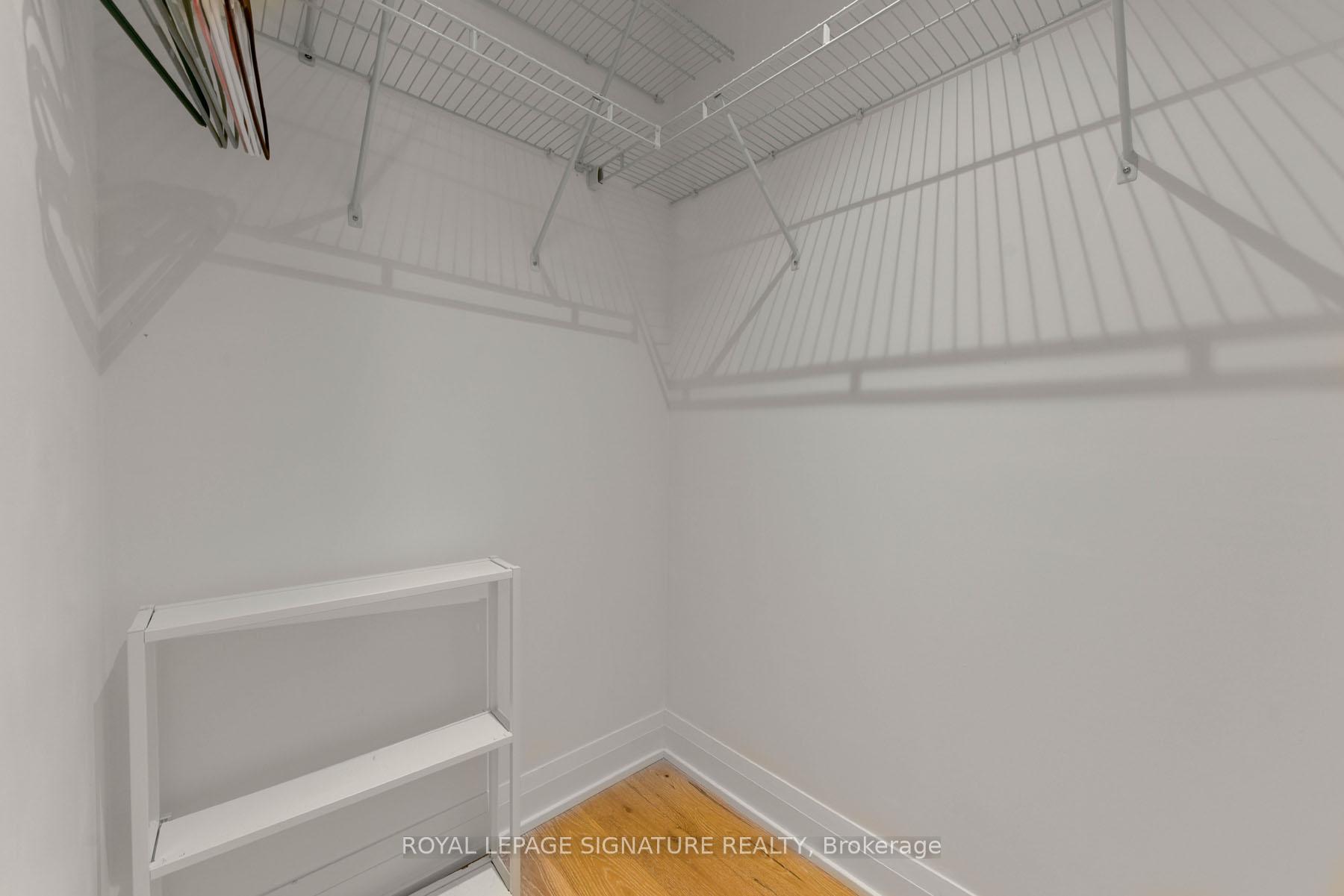 2 Bedrooms Condo at 293 The Kingsway,  Toronto For sale