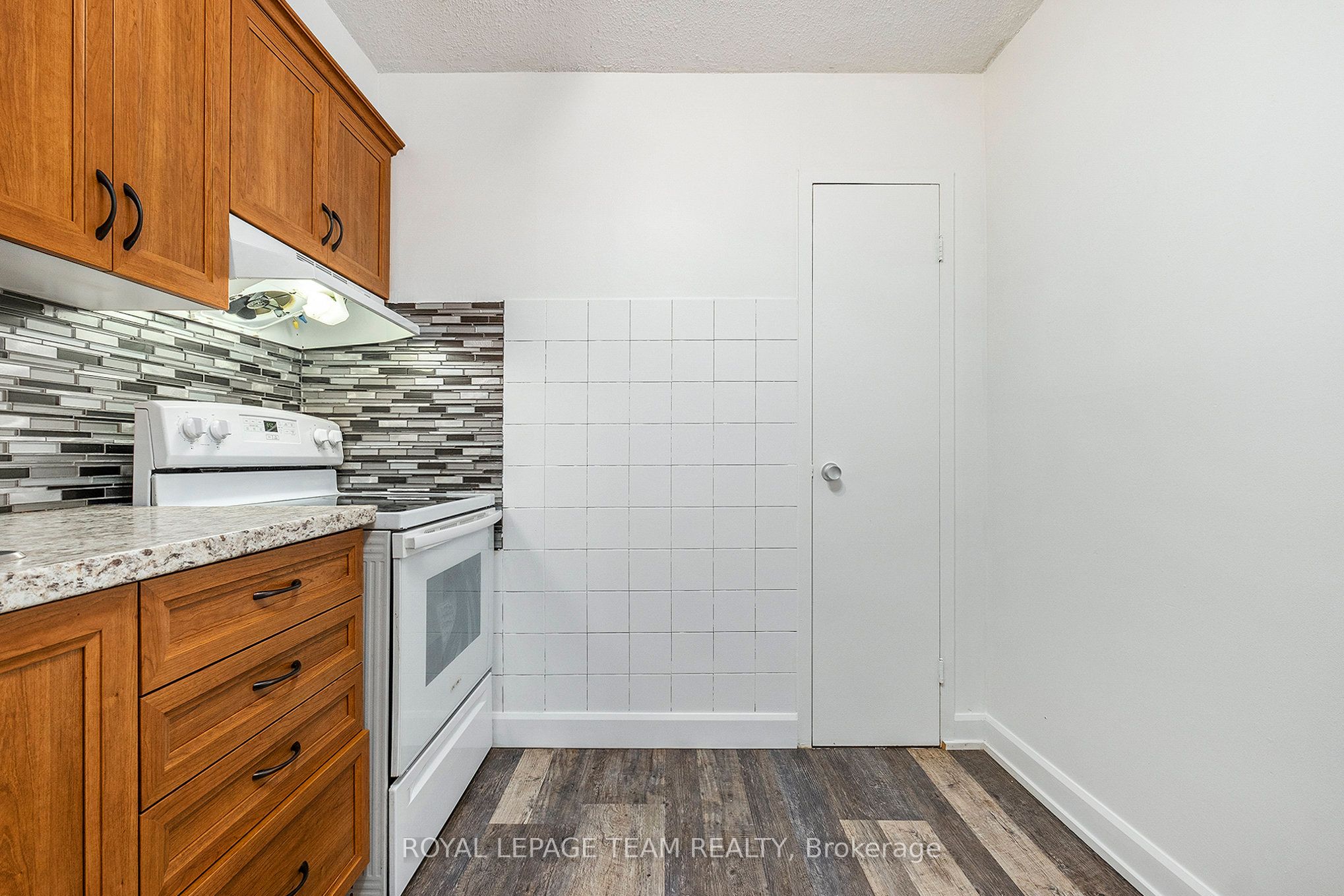 900 DYNES Road #507, Mooneys Bay - Carleton Heights and Area 4702 - Carleton Square