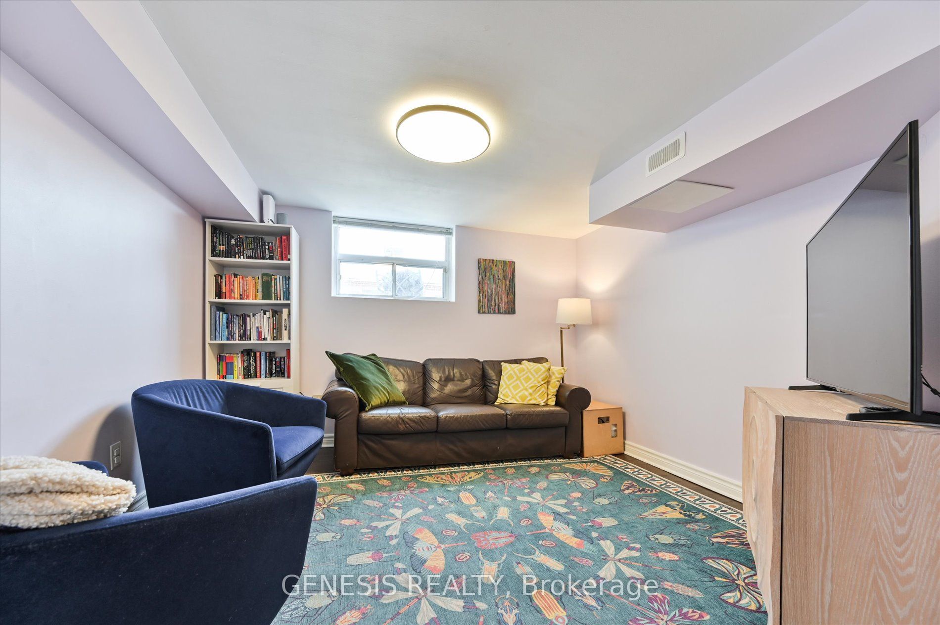 455 Caledonia Road