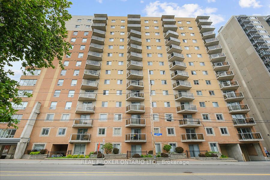 #306 - 429 Somerset Street, OttawaCentre, ON K2P 2P5