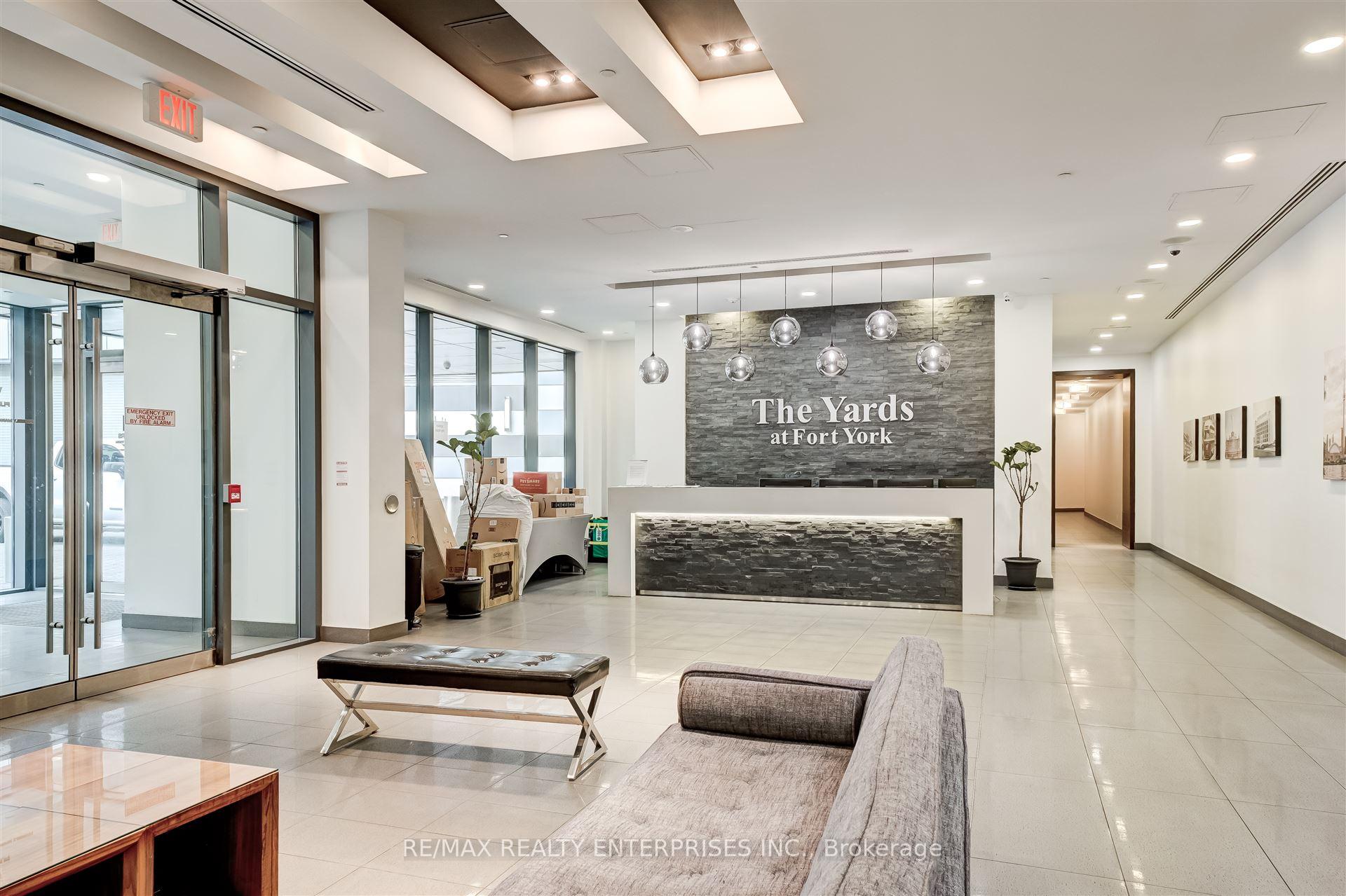 2 Bedrooms Condo at 20 Bruyeres, Toronto For sale