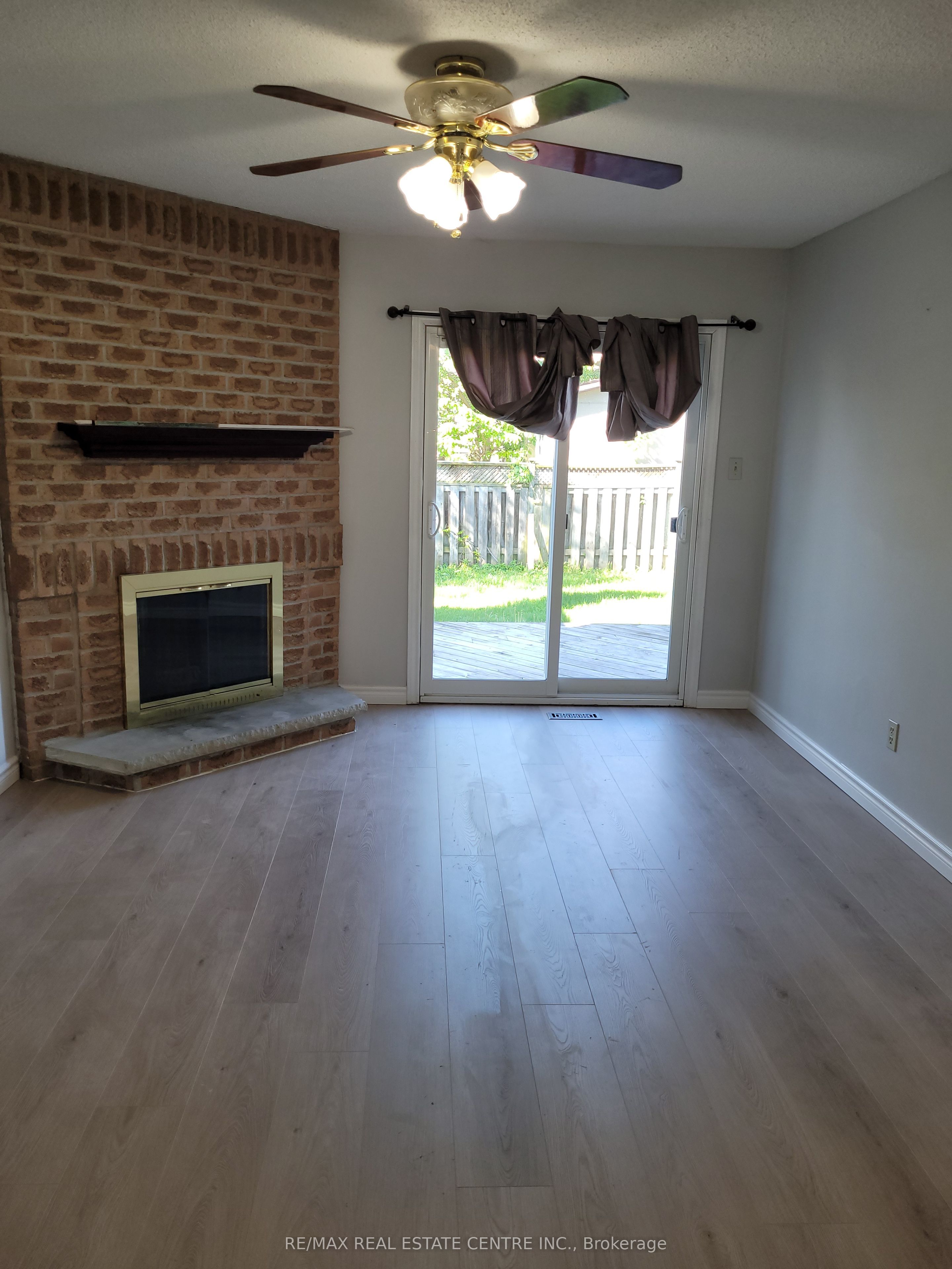 4353 Jenkins Crescent