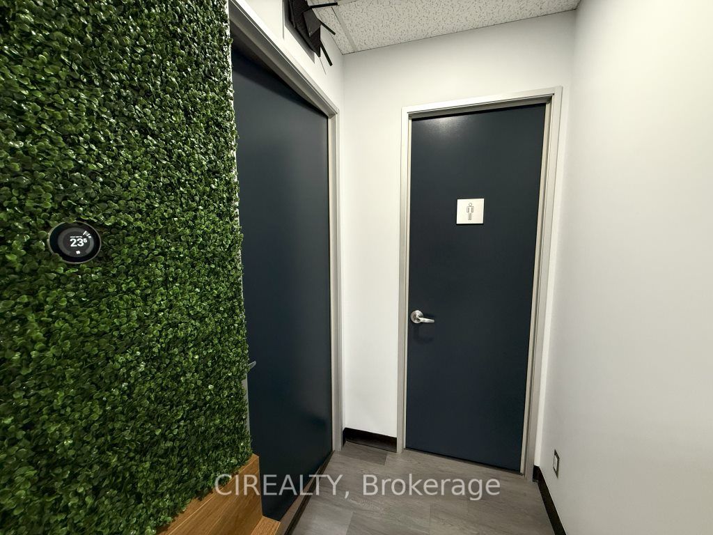 230 Watline Avenue, #Second Floor
