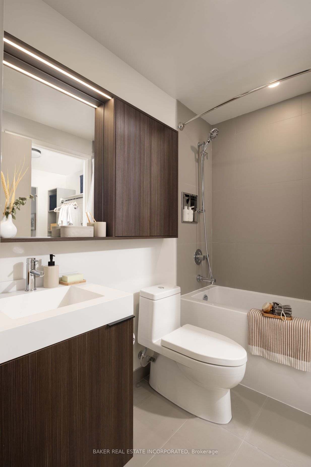 100 Mill Street #529, Toronto C08 Waterfront Communities C8