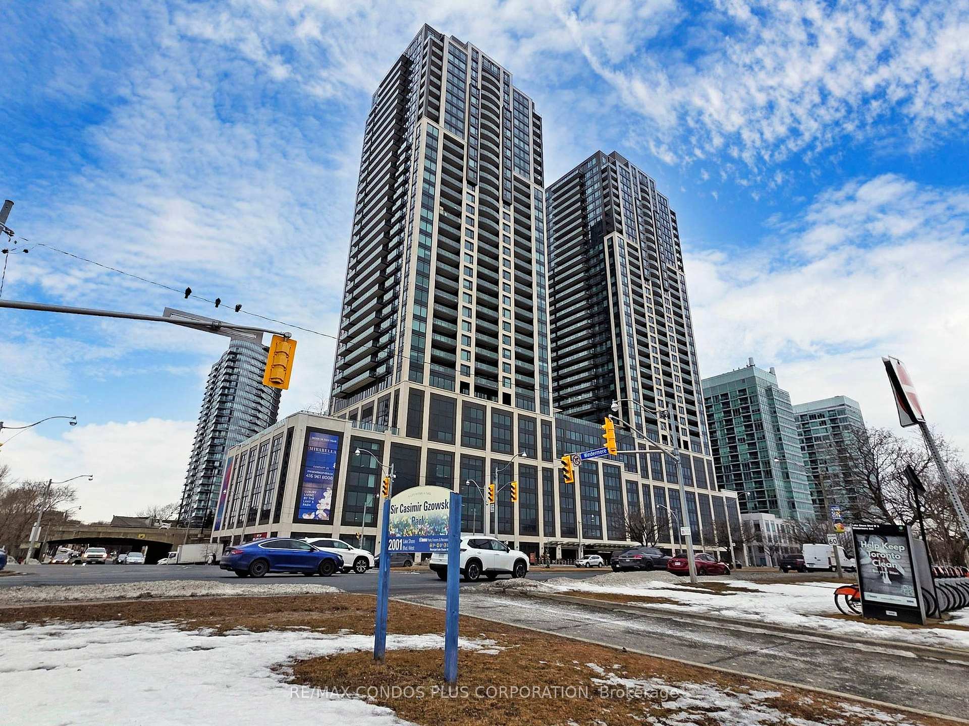 2 Bedrooms Condo at 1928 Lake Shore, Toronto For sale