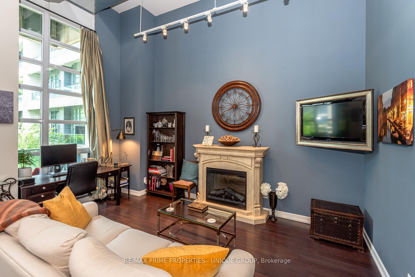 1 Bedroom Condo at 380 Macpherson, Toronto For sale