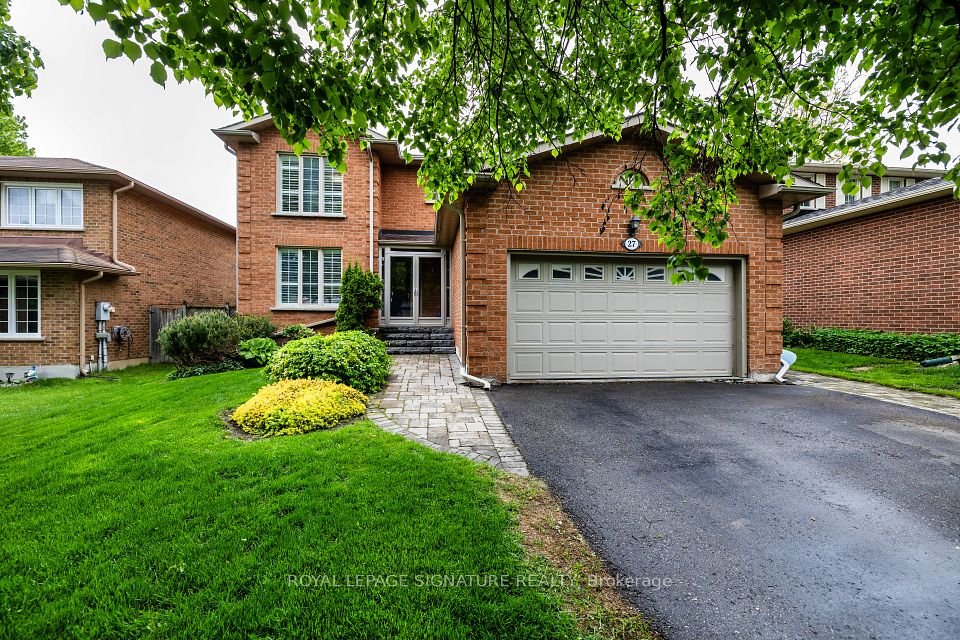 27 Twelve Oaks