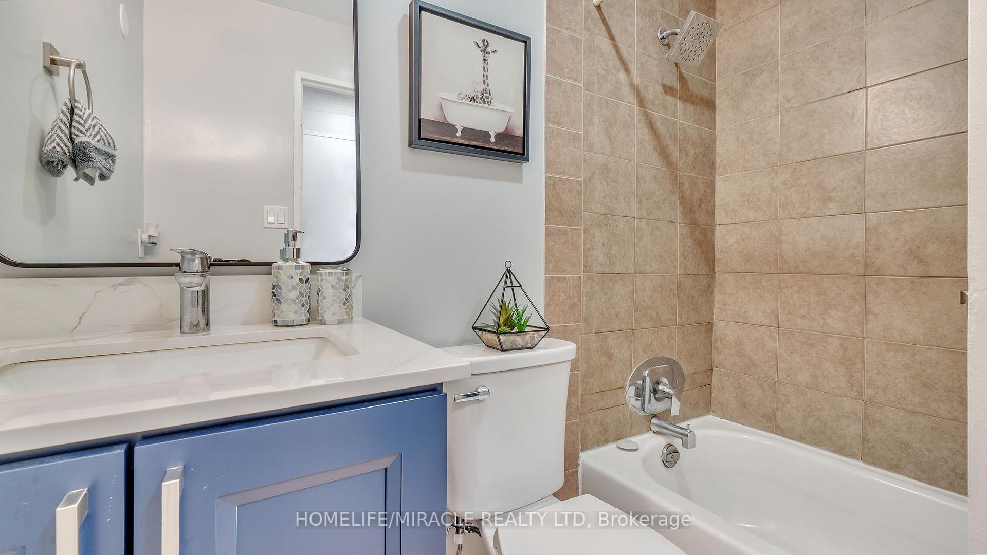 3 Bedrooms Condo at 91 Muir, Toronto For sale