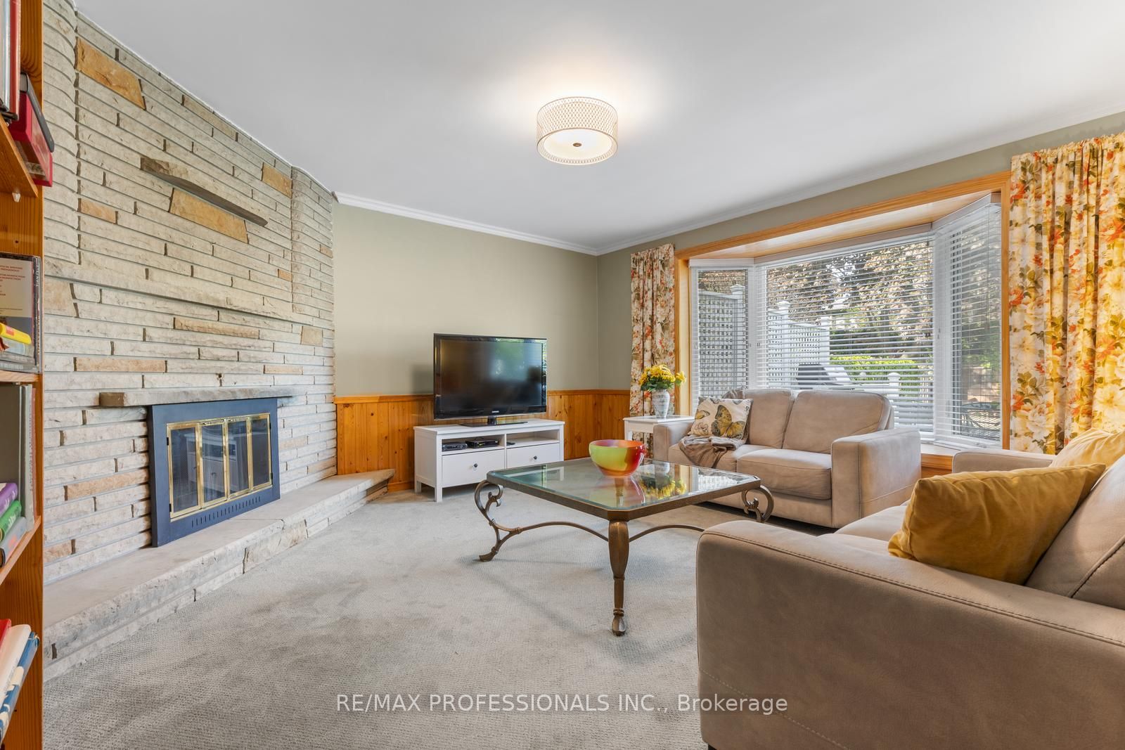 15 Warrender Avenue