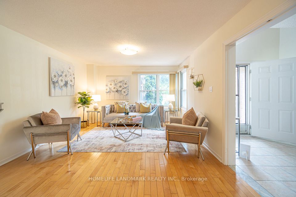 98 Ecclesfield Drive, Toronto, ON M1W 3J6