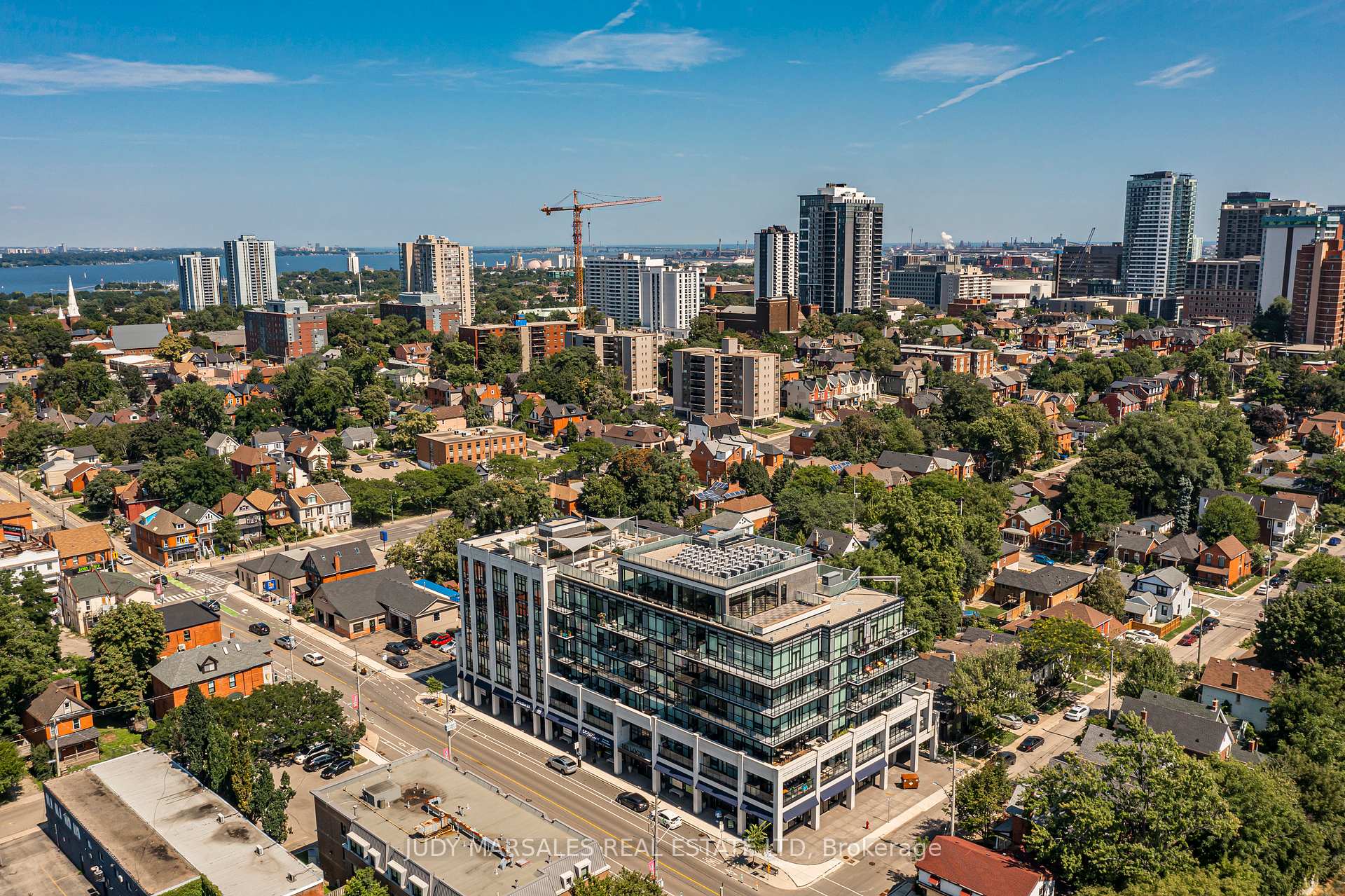2 Bedrooms Condo at 101 Locke,  Hamilton For sale