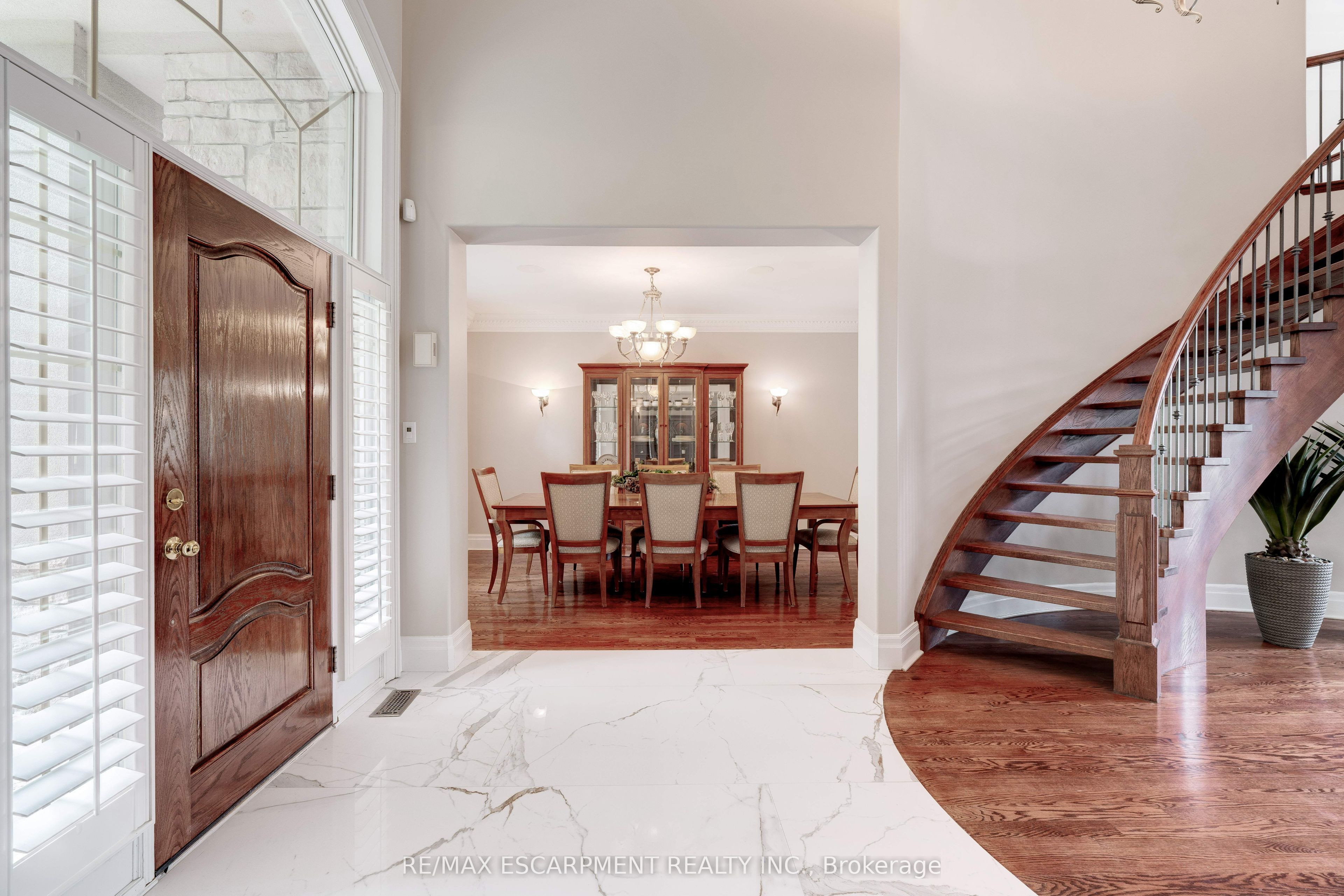 290 Shoreacres Road