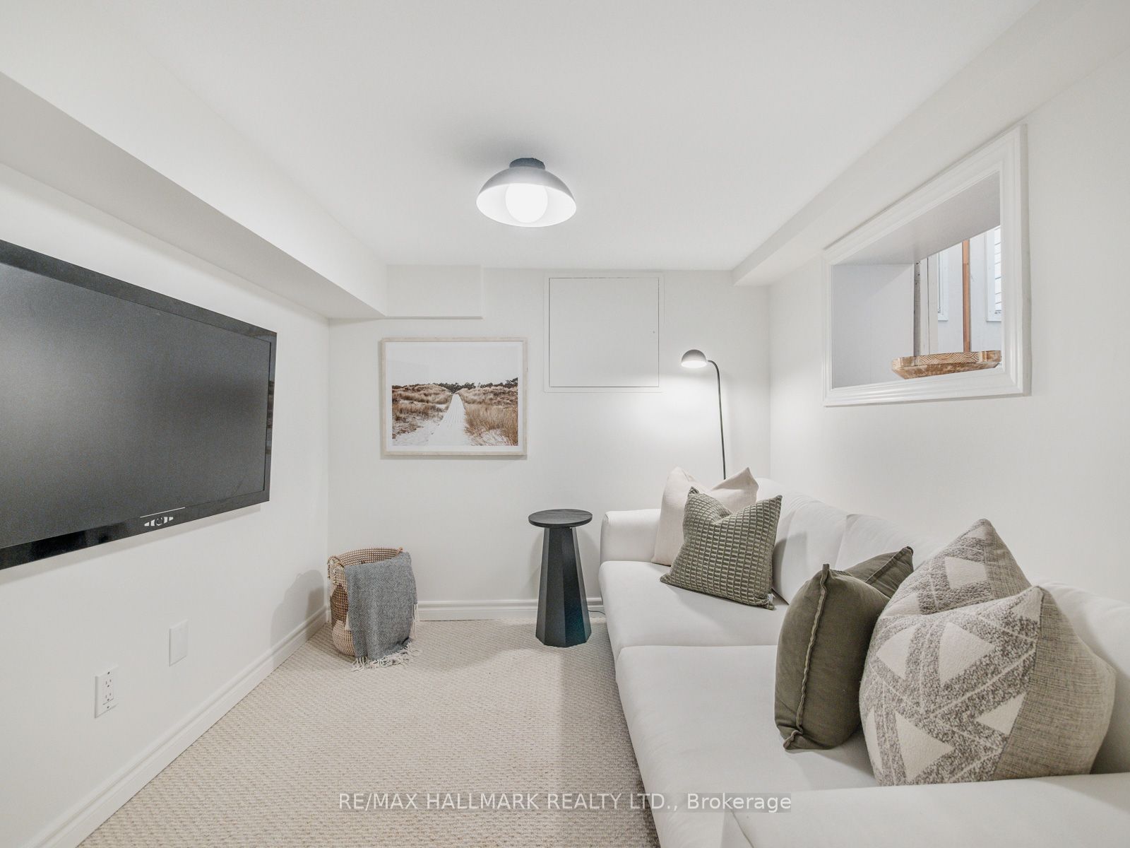 29 Dearbourne Avenue