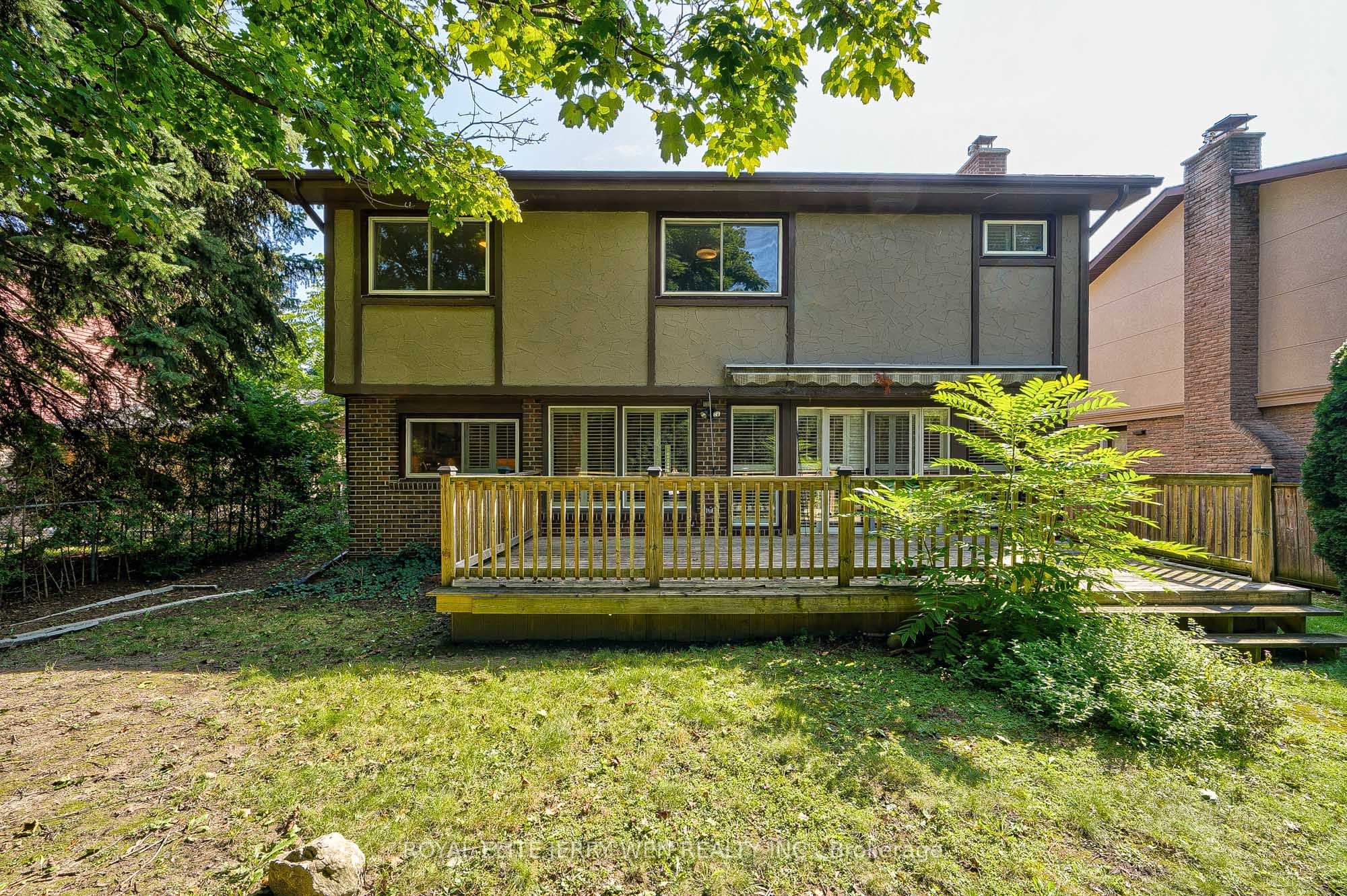 10 Mellowood Drive