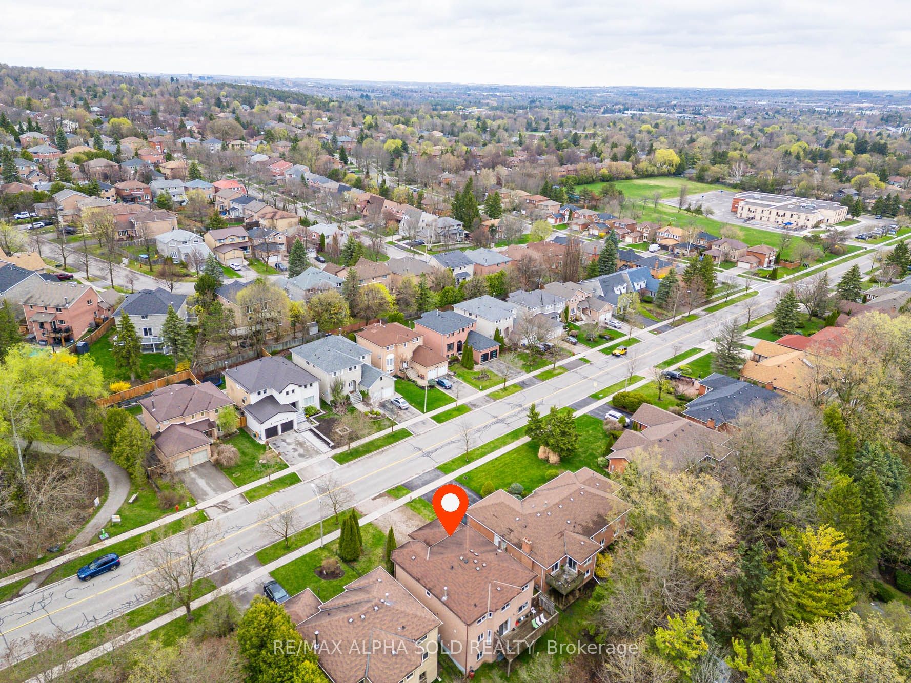191 Aurora Heights Drive, Aurora, ON L4G 2X1