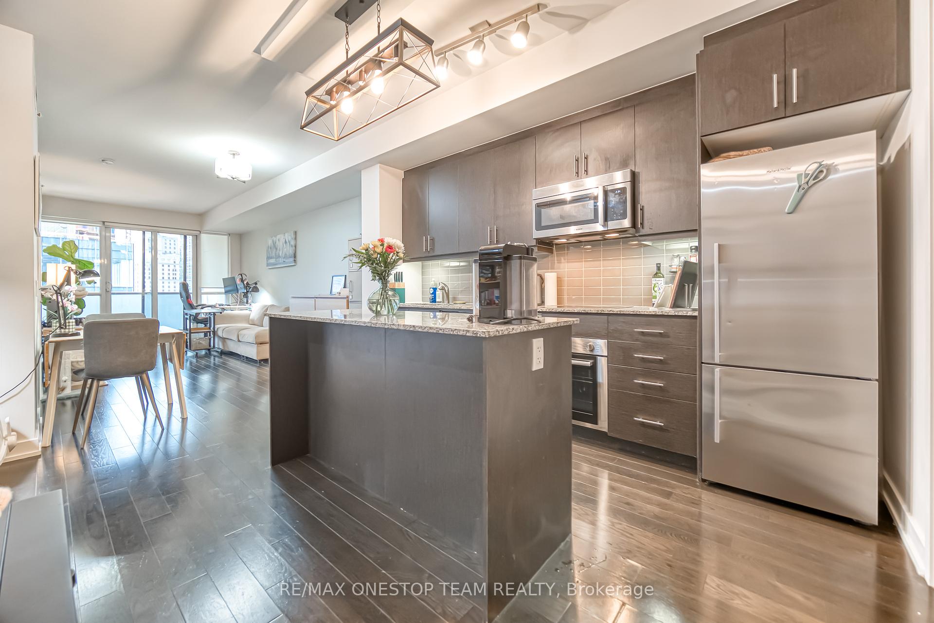 2 Bedrooms Co-op at 1 The Esplanade, Toronto For sale