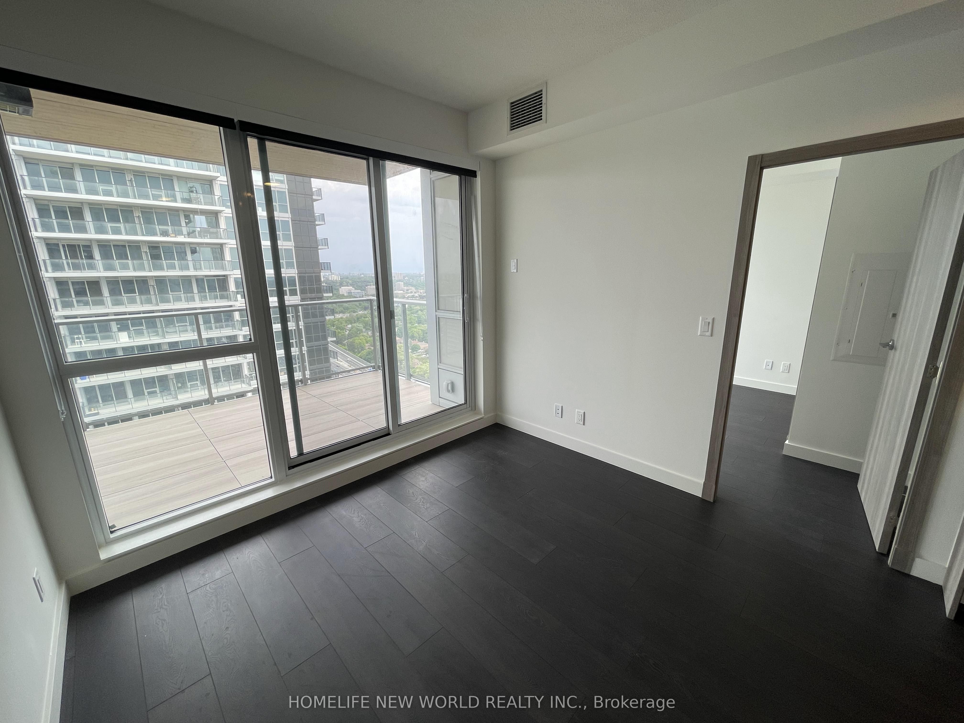 27 Mcmahon Drive, #3001