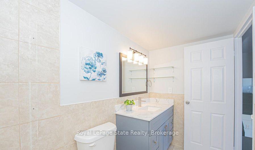 3 Bedrooms Condo at 1050 Stainton,  Mississauga For sale