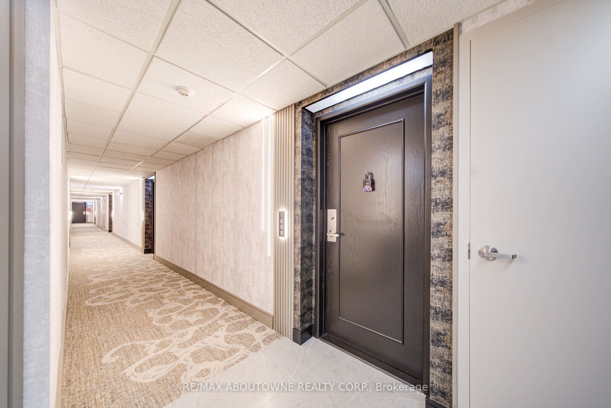 1276 Maple Crossing Boulevard, #1008