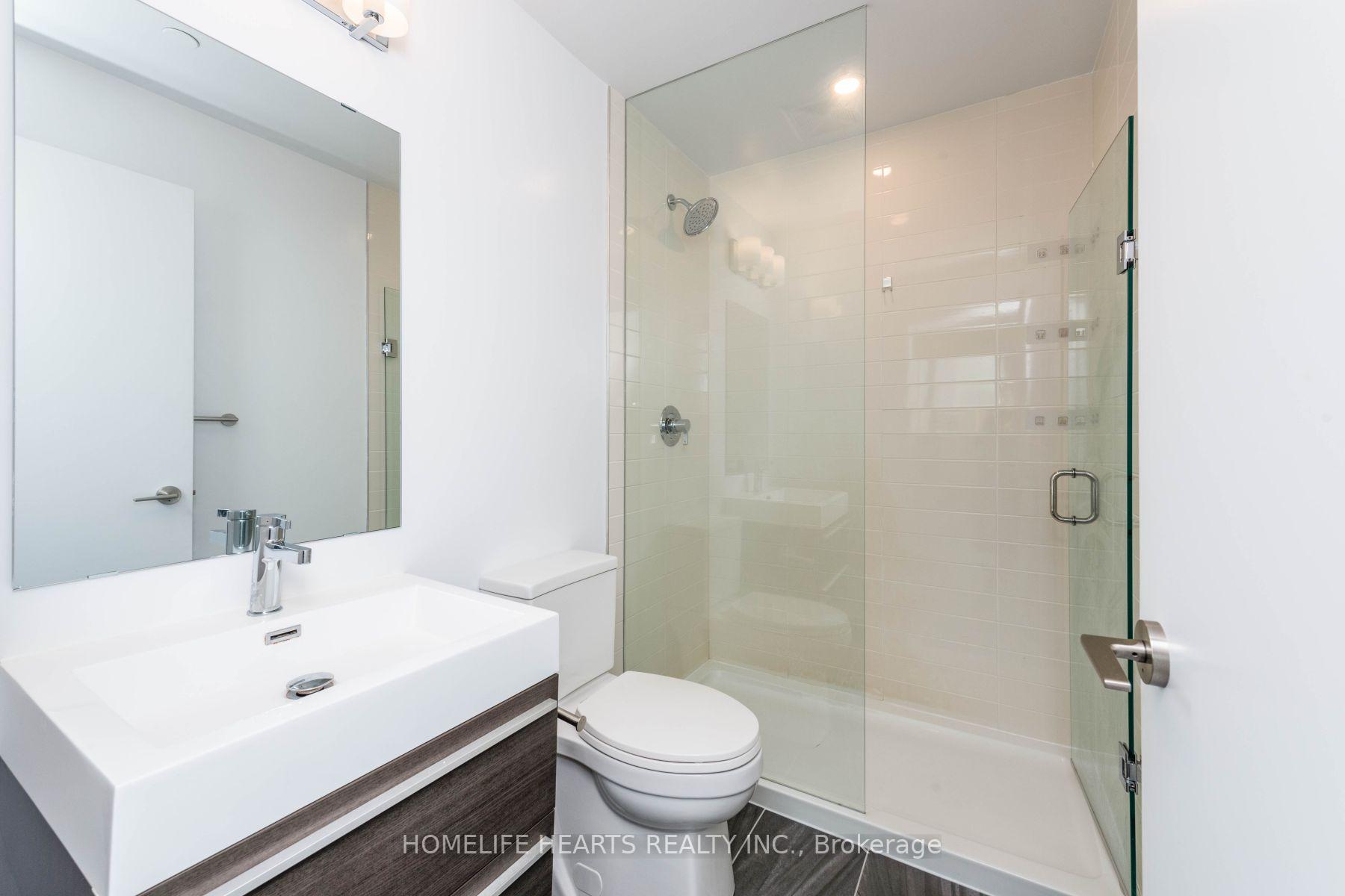 2 Bedrooms Condo at 181 Bedford, Toronto For sale