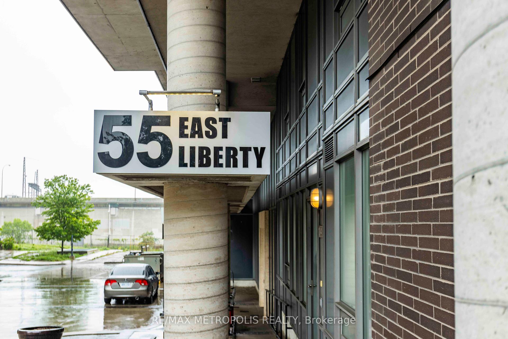 1 Bedroom Condo at 55 East Liberty, Toronto For sale