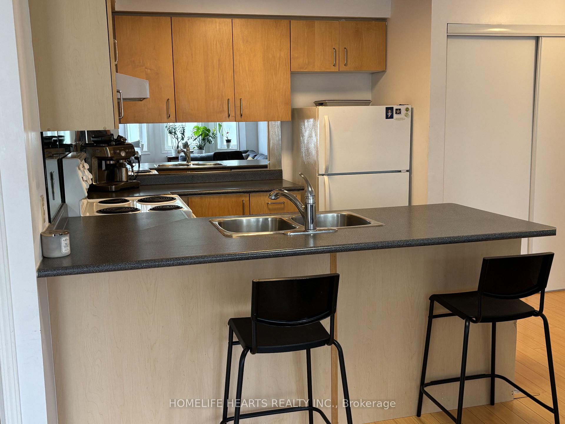 2 Bedrooms Condo at 760 Lawrence, Toronto For sale