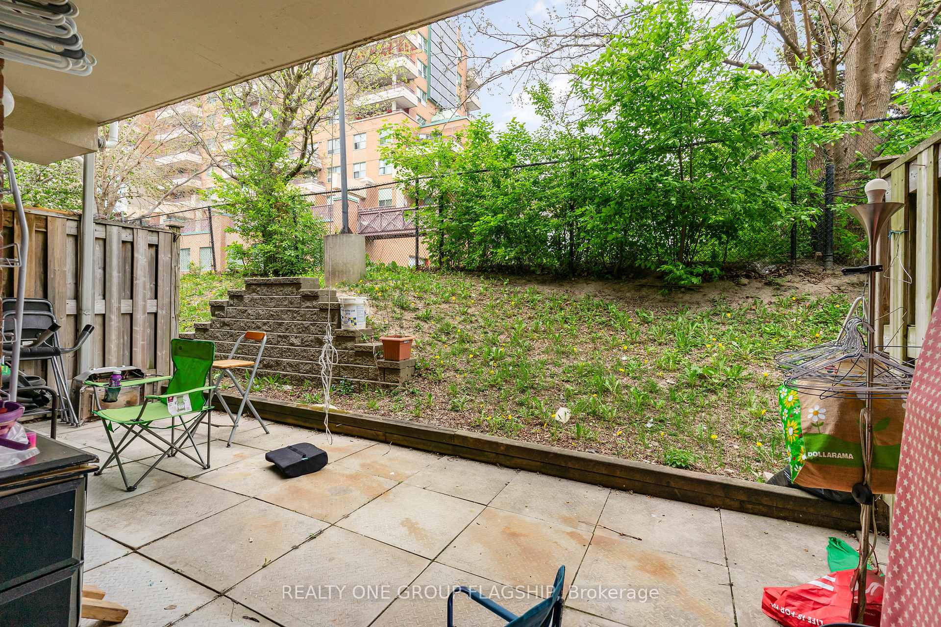 3 Bedrooms Condo at 3045 Finch, Toronto For sale