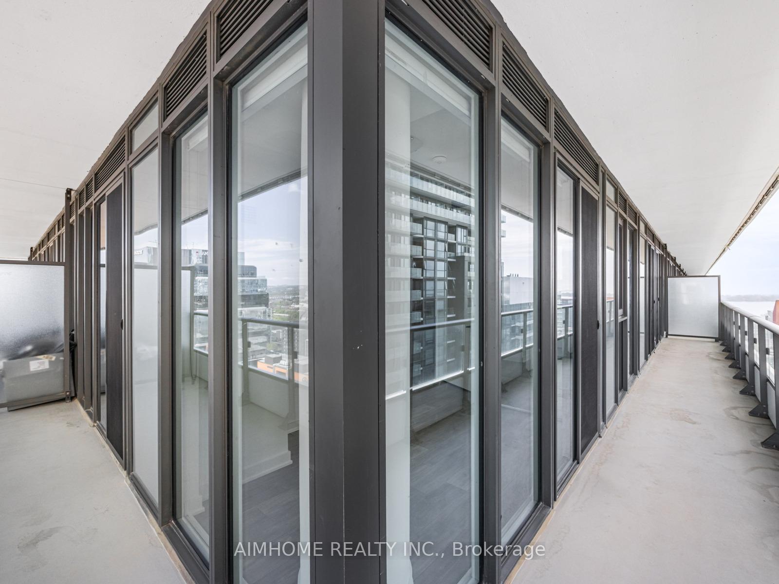 3 Bedrooms Condo at 70 Princess, Toronto For sale