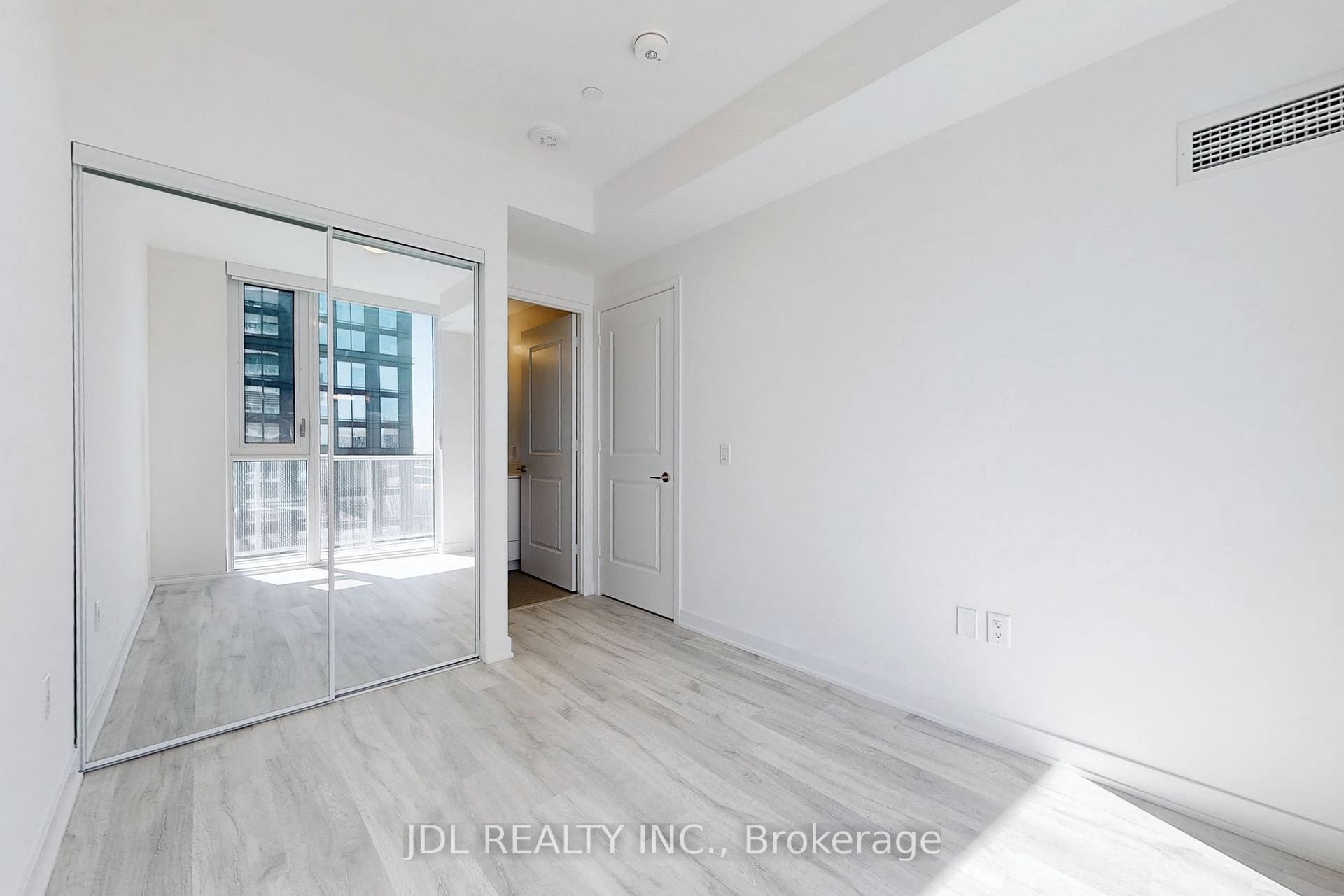 2 Bedrooms Condo at 100 Dalhousie, Toronto For sale