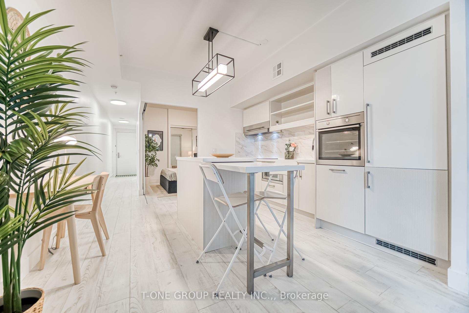 1 Bedroom Condo at 39 Sherbourne, Toronto For sale