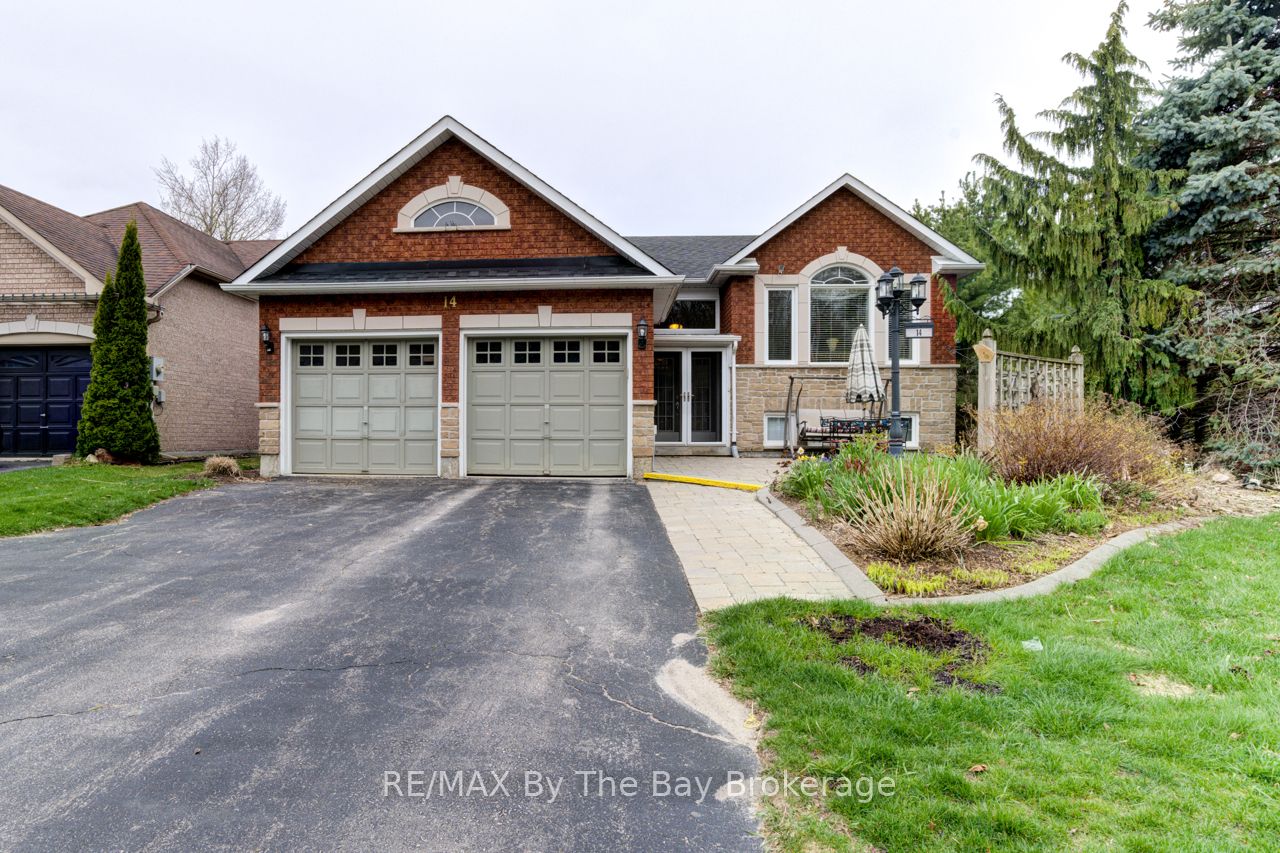 14 Timberland Crescent, Wasaga Beach, ON L9Z 1G7