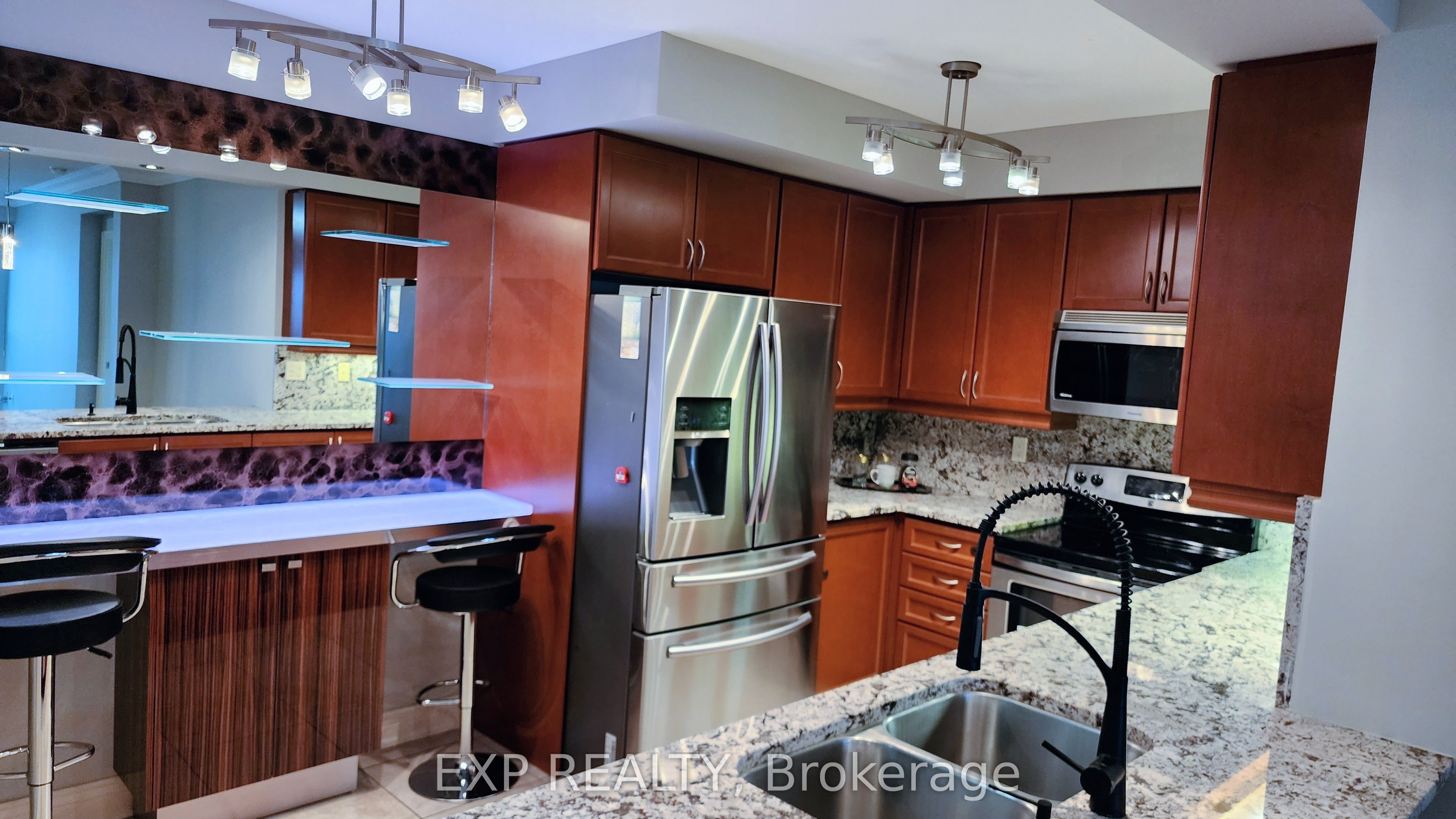 88 Promenade Circle, #1007