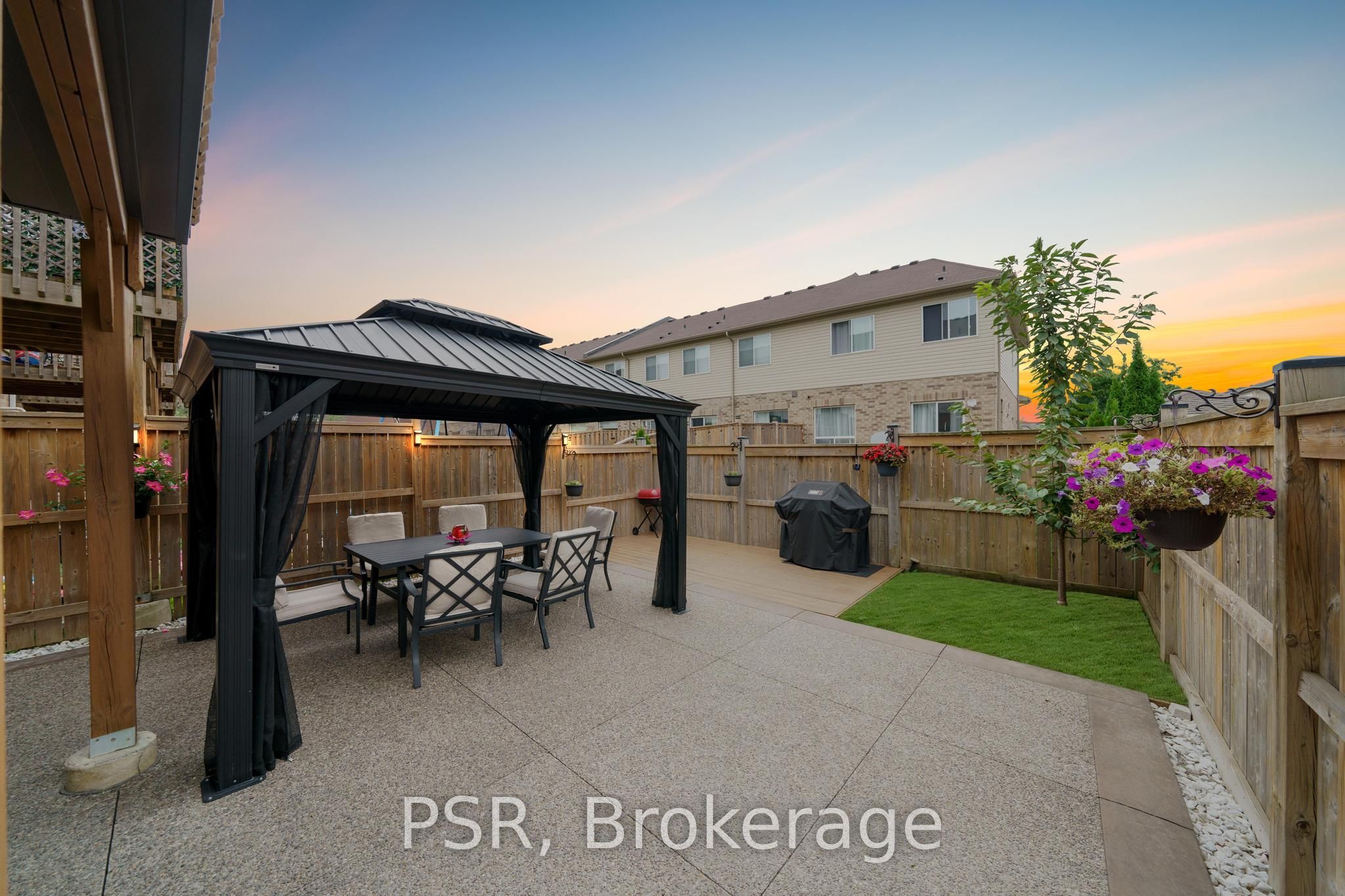 91 Mayland Trail