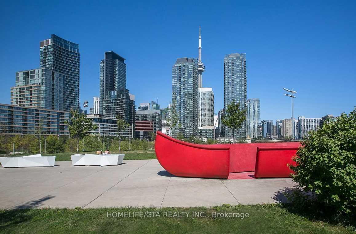 1 Bedroom Condo at 85 Queens Wharf, Toronto For sale