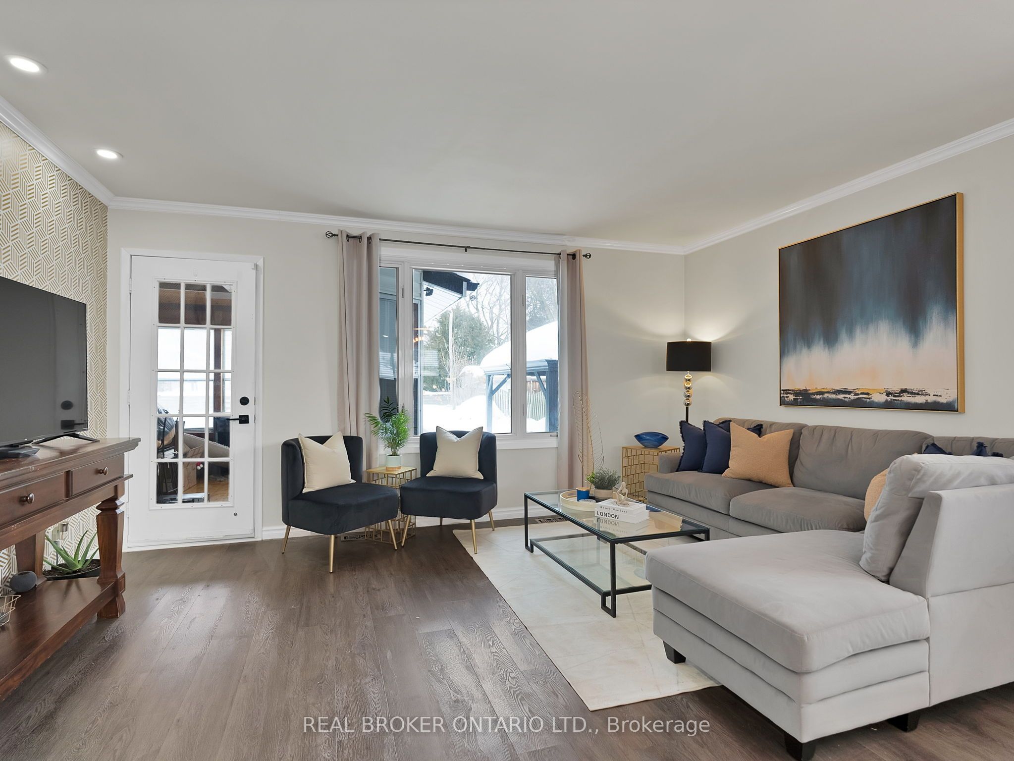 1005 Walton Boulevard