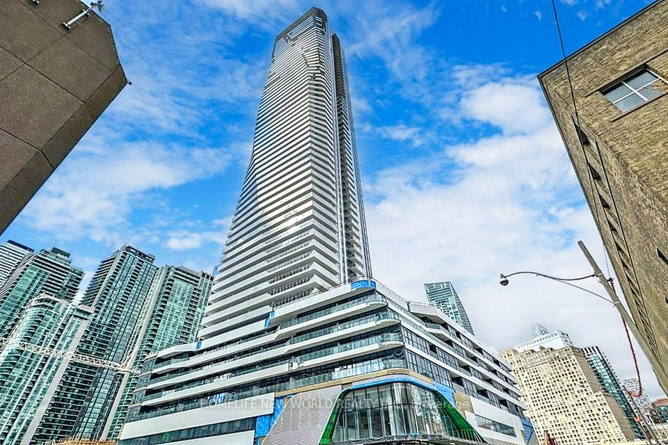 28 Freeland