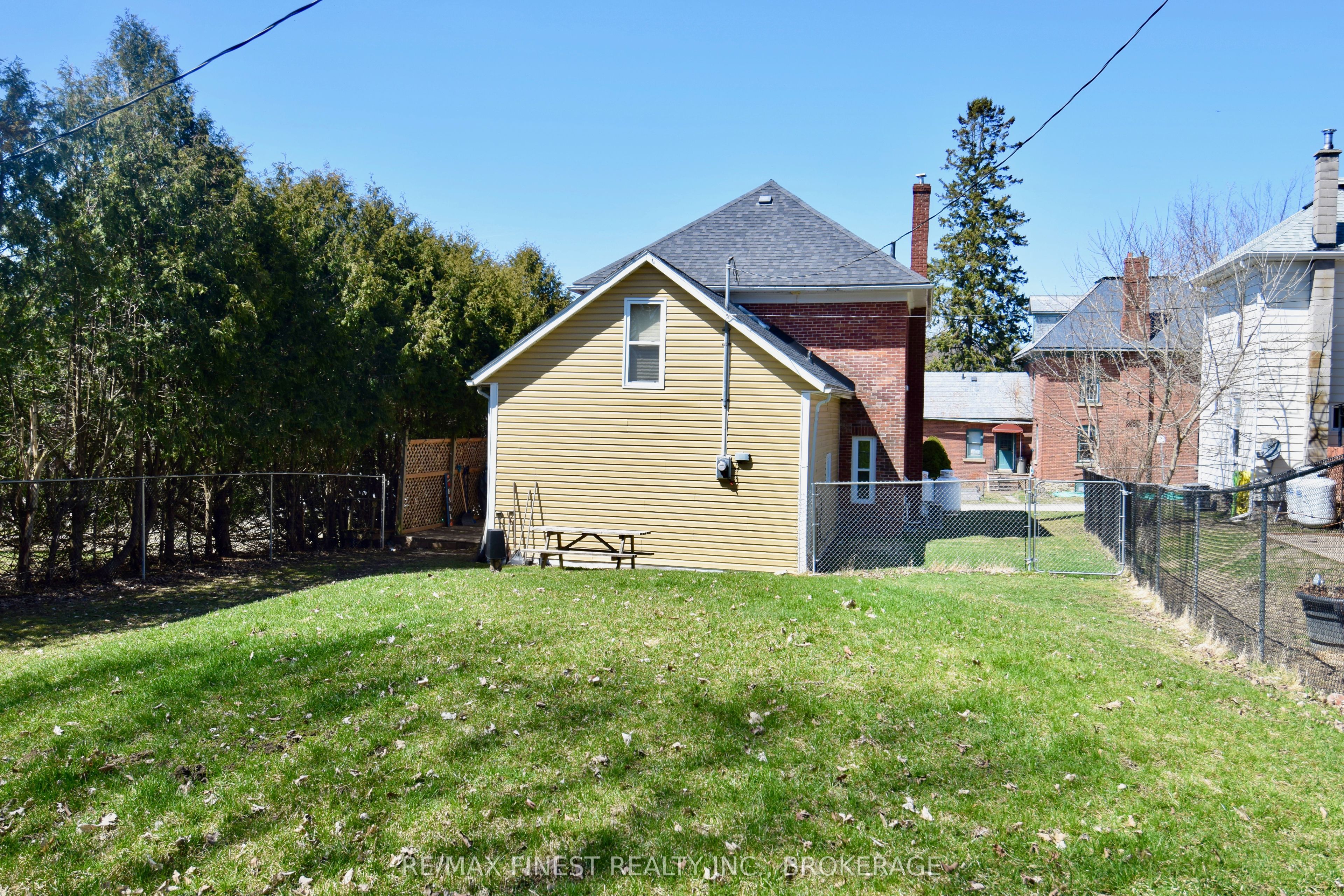36 William Street