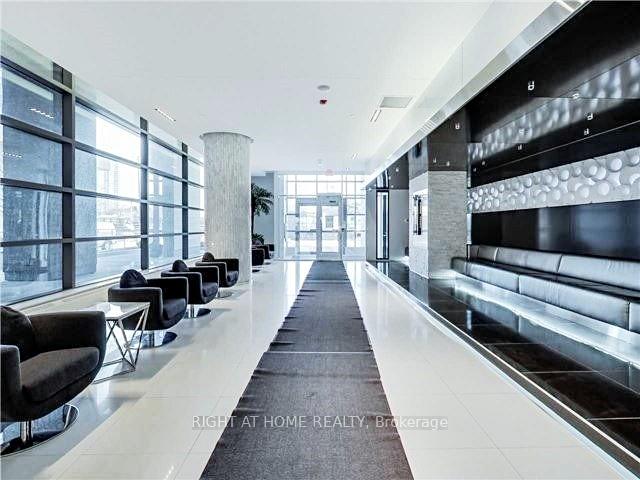 2 Bedrooms Condo at 56 Annie Craig, Toronto For sale