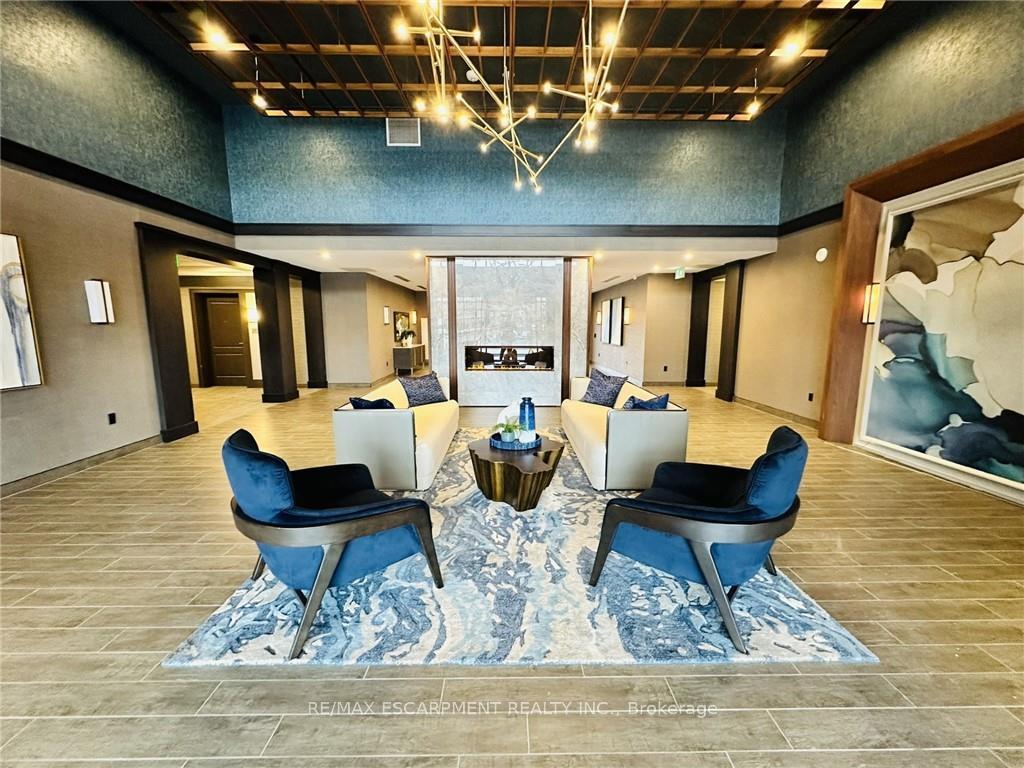 1 Bedroom Condo at 460 DUNDAS,  Hamilton For sale