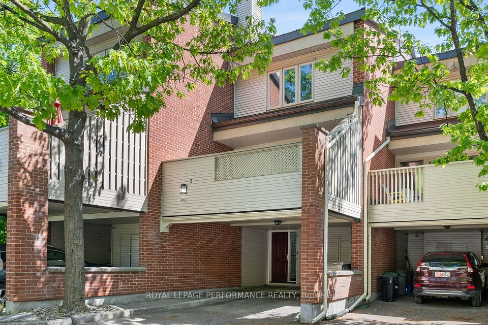 60 Greenfield