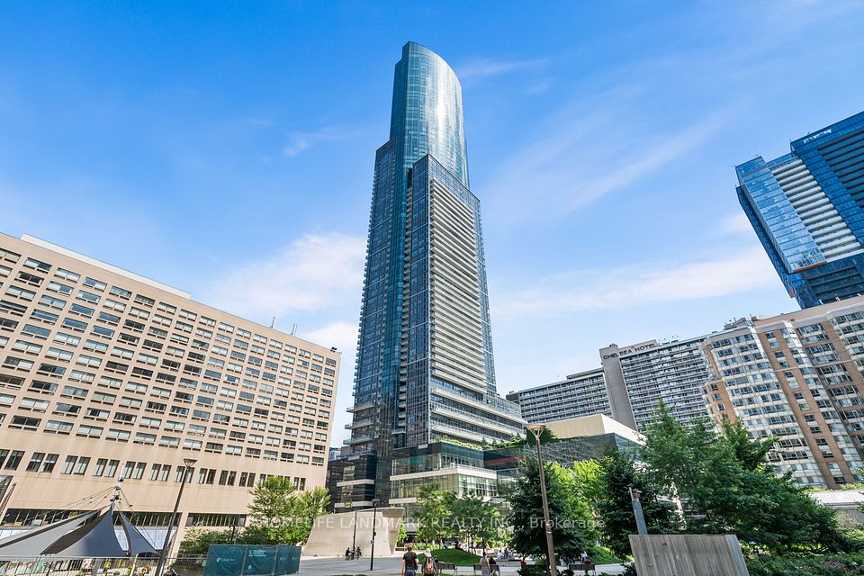 386 Yonge