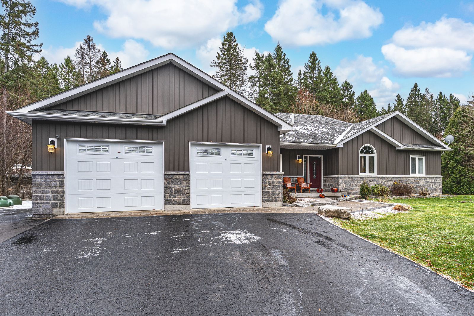 3 Jermey Lane Oro-Medonte Ontario L0L 1T0