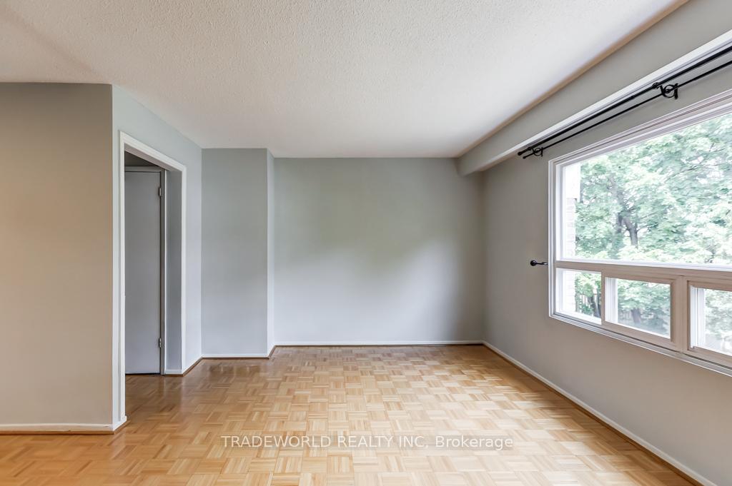 3 Bedrooms Condo at 50 Brookmill, Toronto For sale