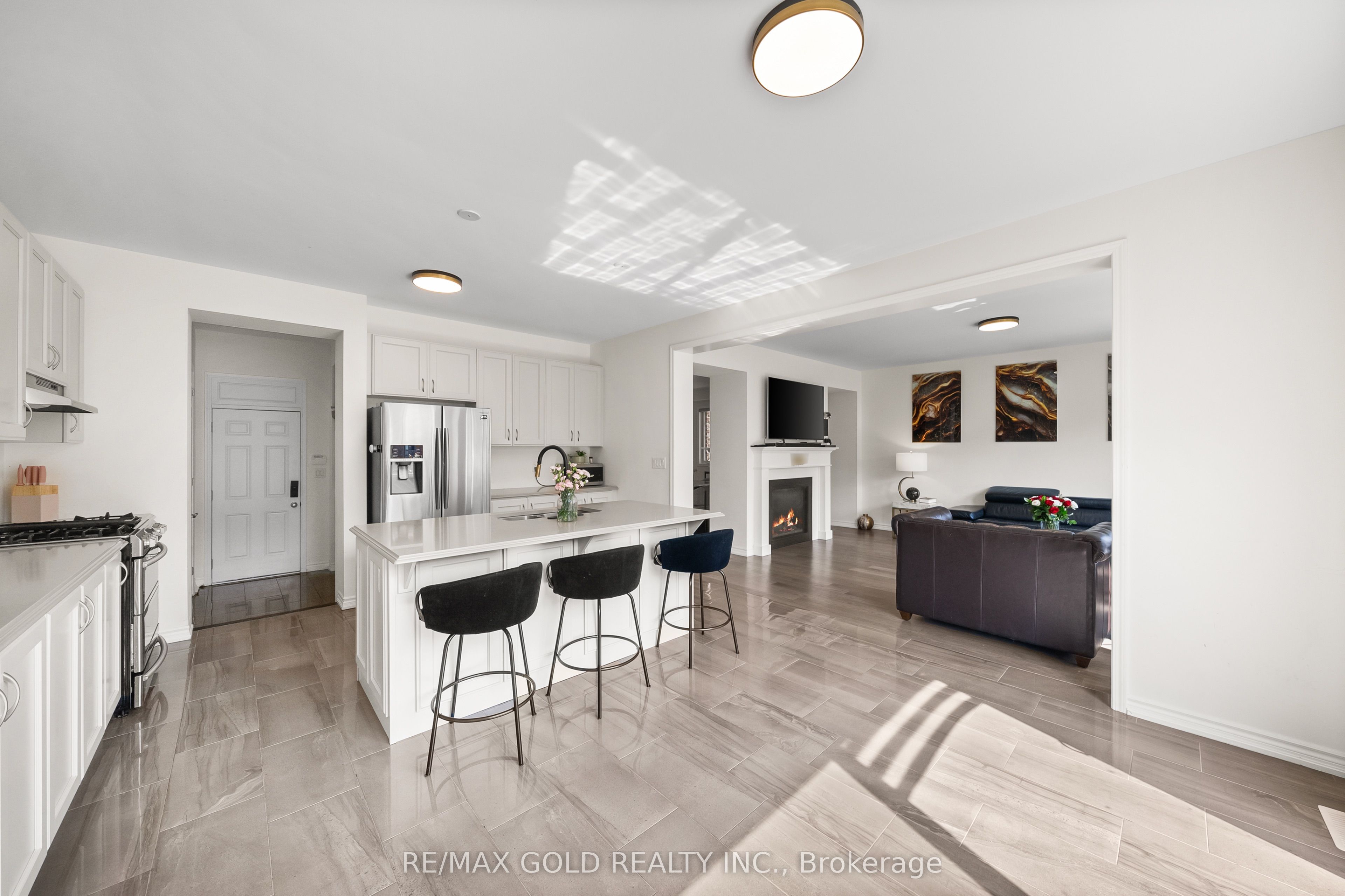 31 Streamside Street