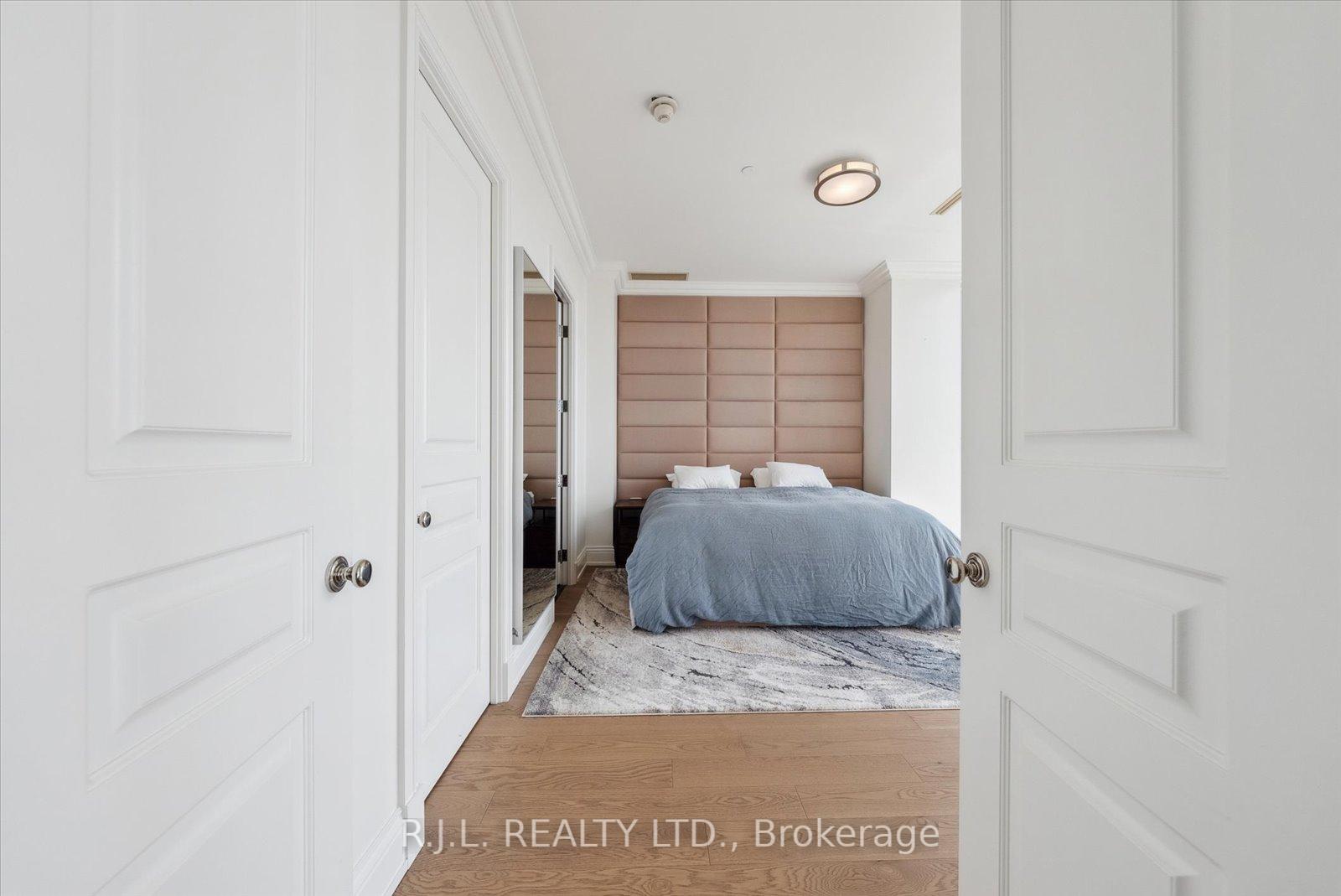 1 Bedroom Condo at 183 Wellington, Toronto For sale