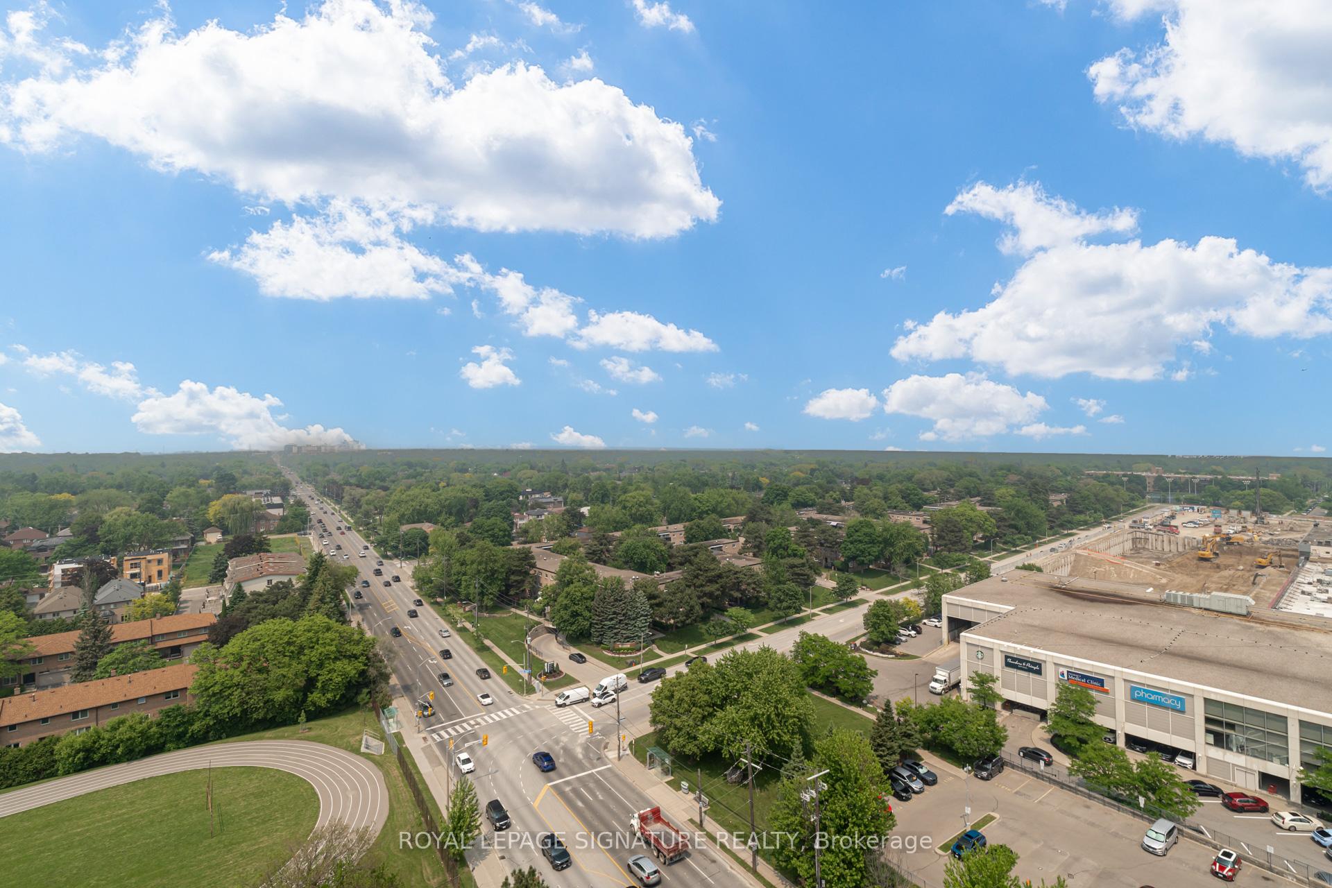 4 Bedrooms Condo at 2 Teagarden, Toronto For sale
