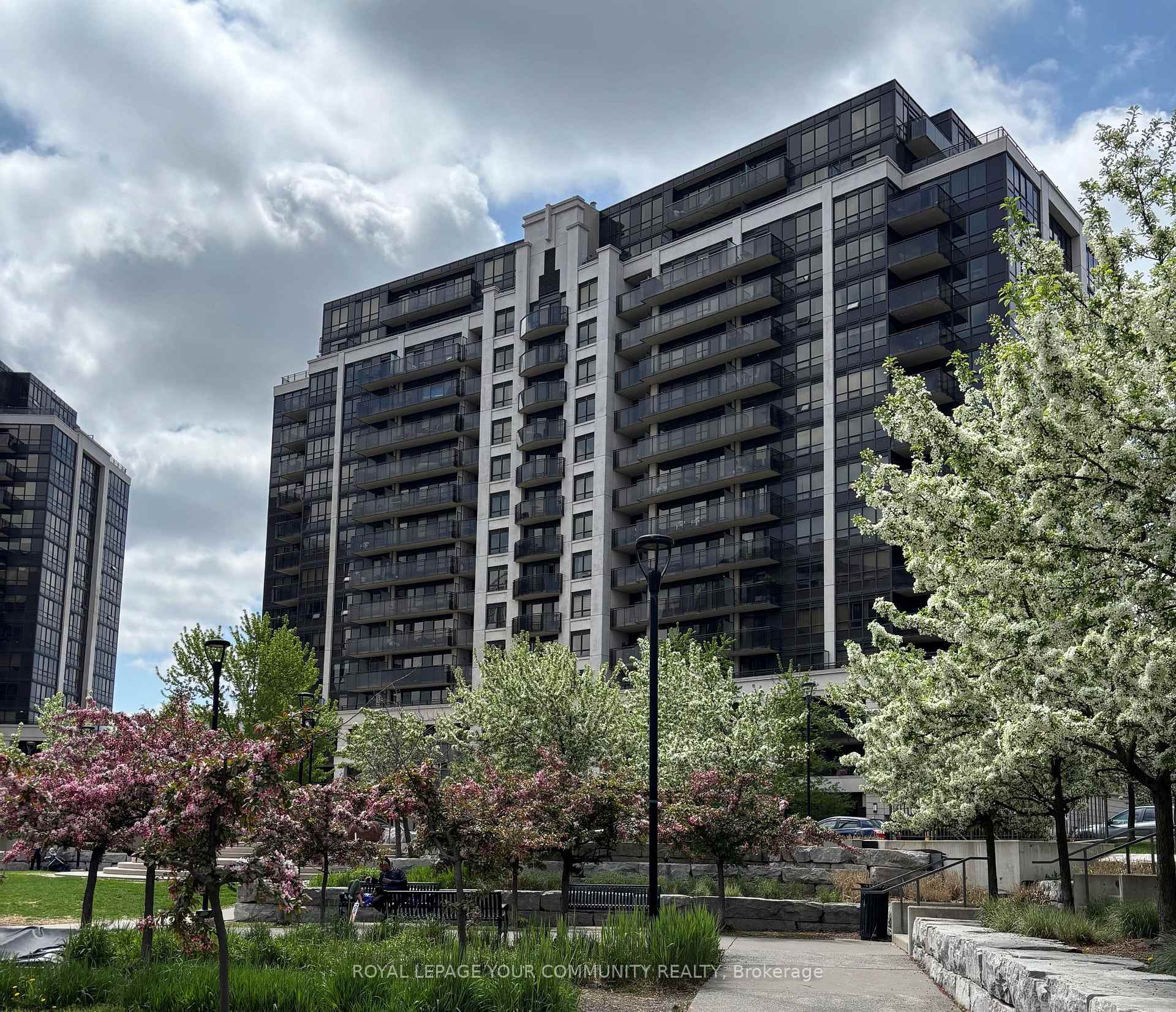1 Bedroom Condo at 1070 Sheppard, Toronto For sale