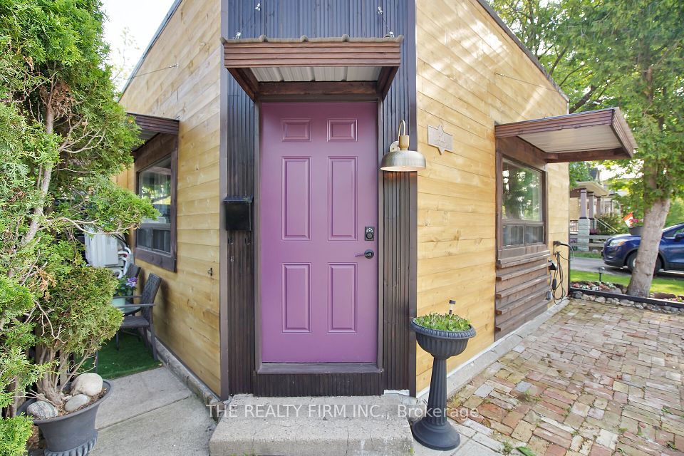 132 Briscoe Street